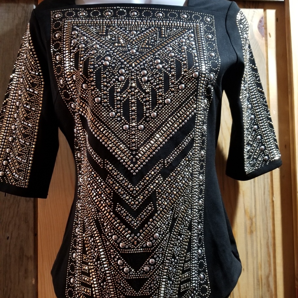 800 Ornate evening ladies top